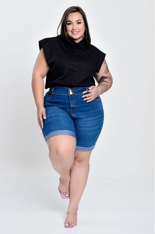 Camisa Regata em Tricoline Preta Plus Size