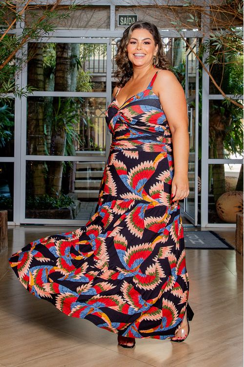 Vestido Longo em Viscolycra Preto Tropical Plus Size Melissa